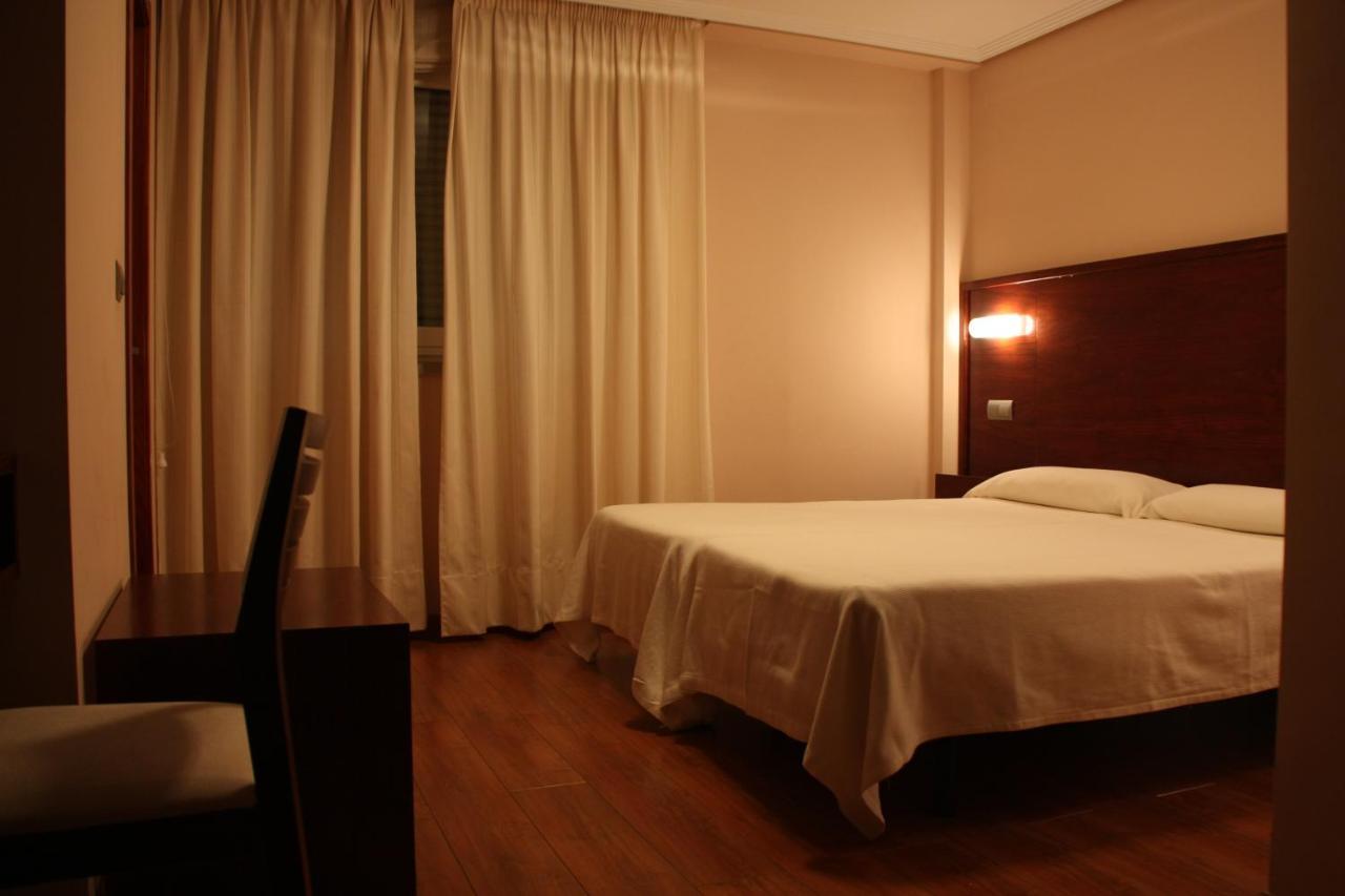 Hotel Tremazal 瓜尔多 外观 照片