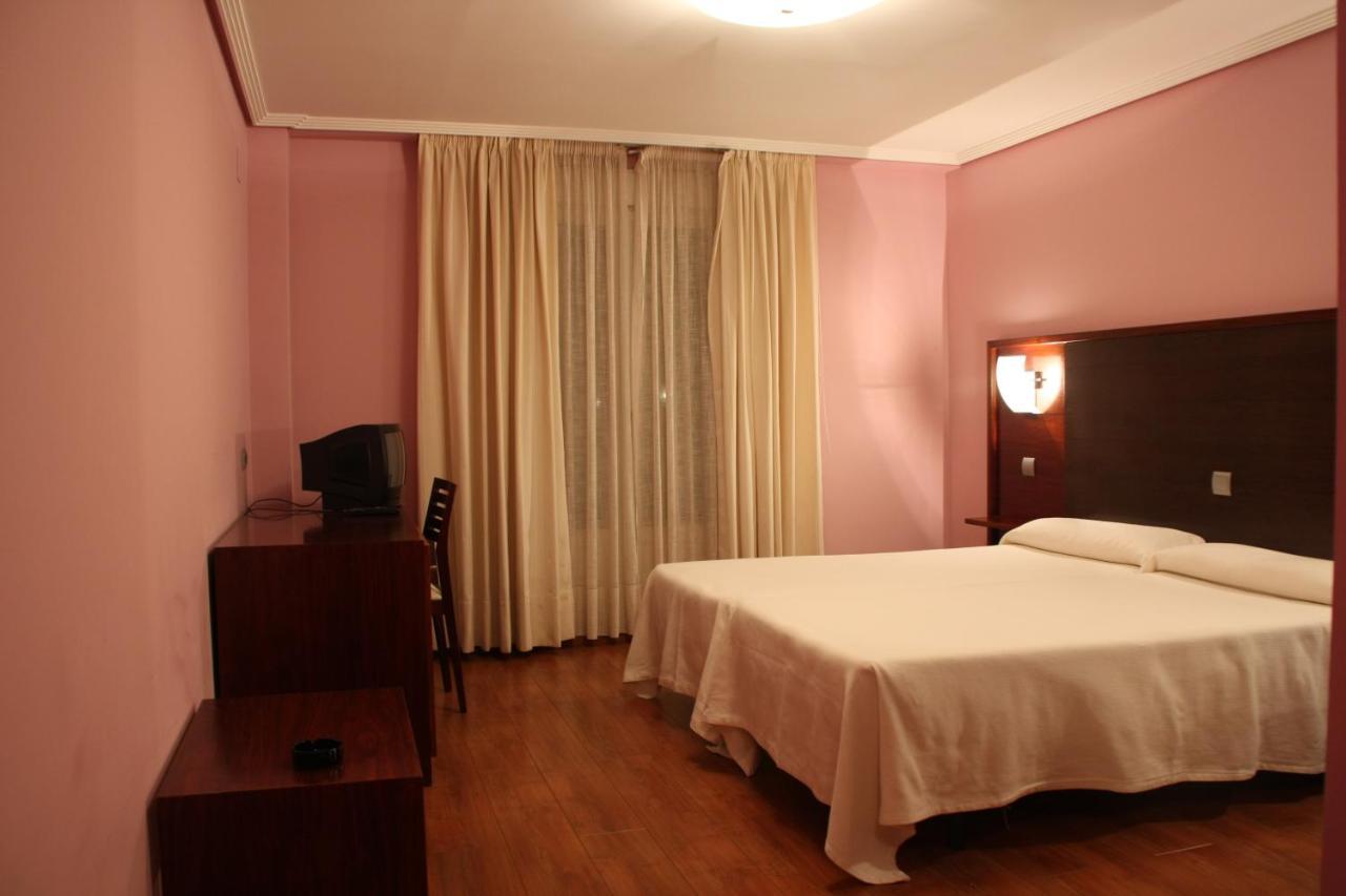 Hotel Tremazal 瓜尔多 外观 照片